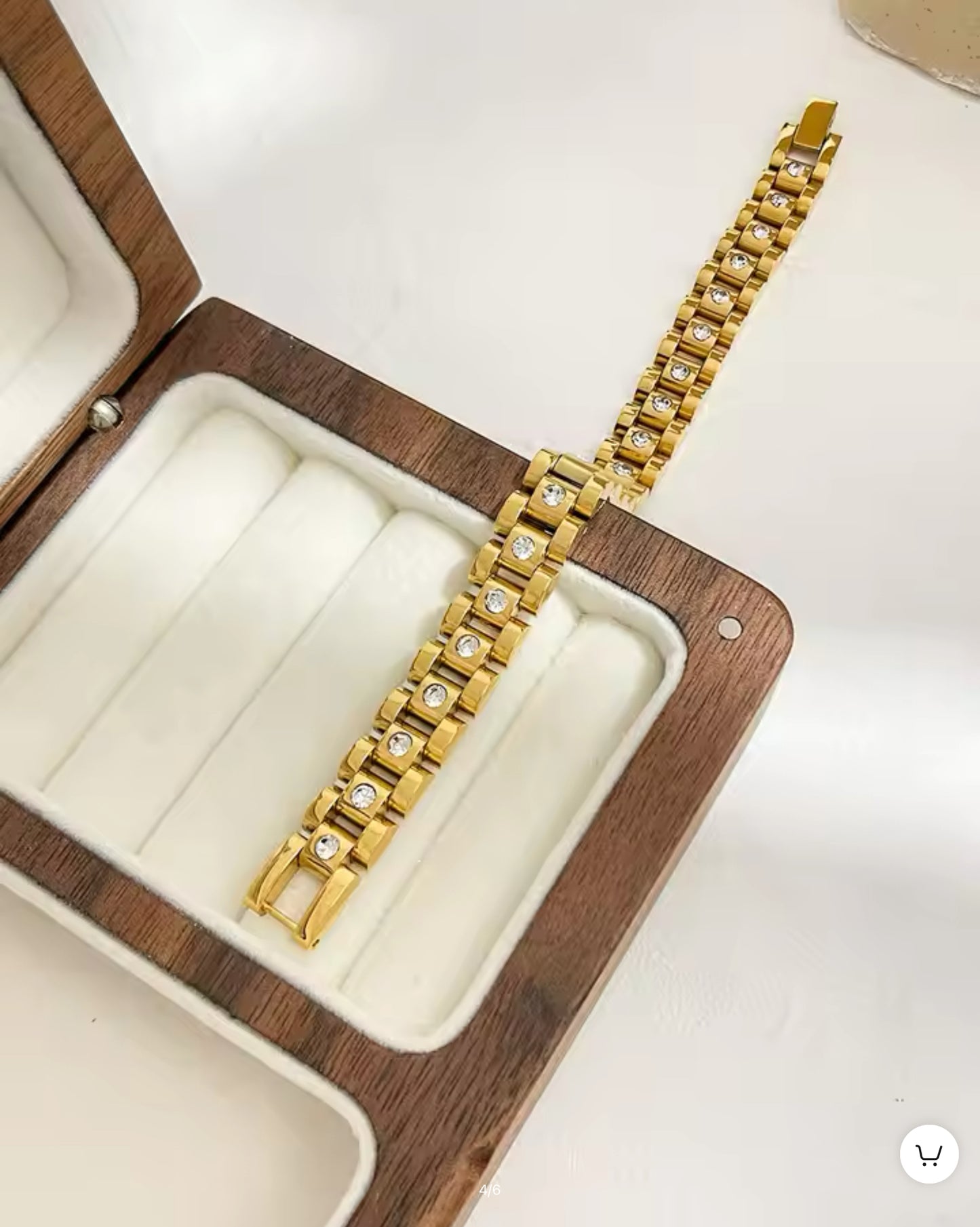 STARLIT- Zirconia studded chain bracelet