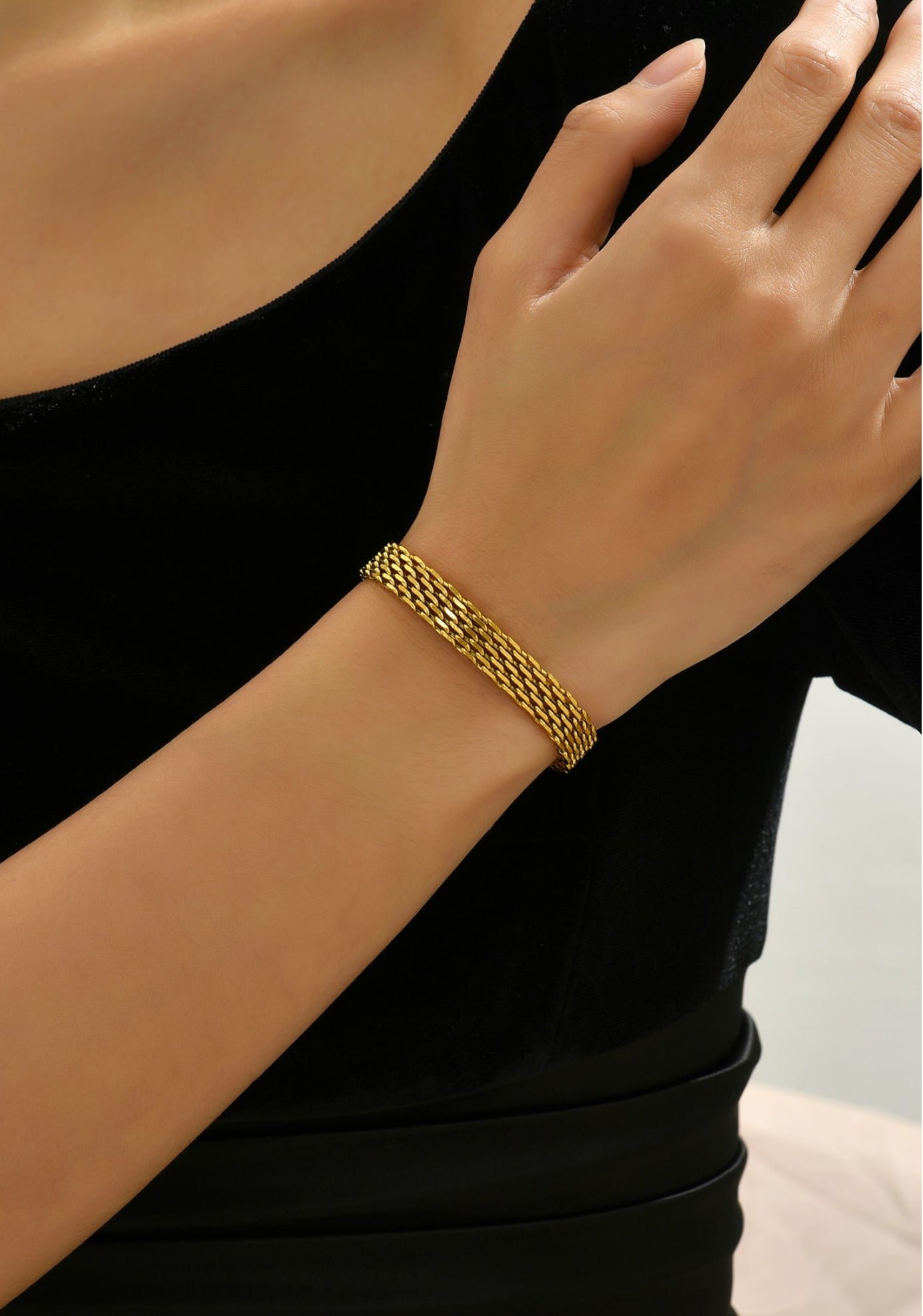 Mehroo Mesh Bracelet